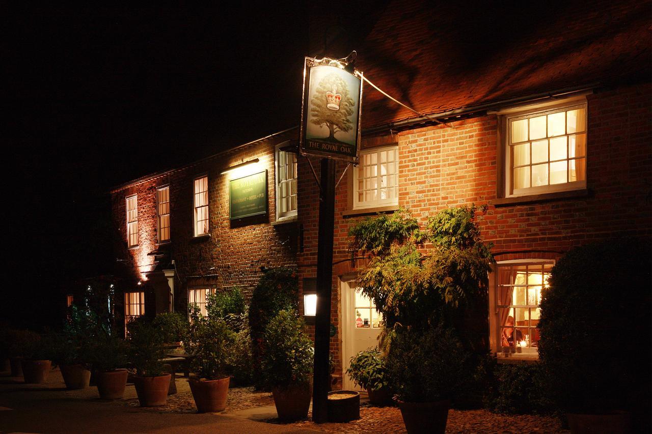 The Royal Oak, Yattendon Frilsham Kültér fotó