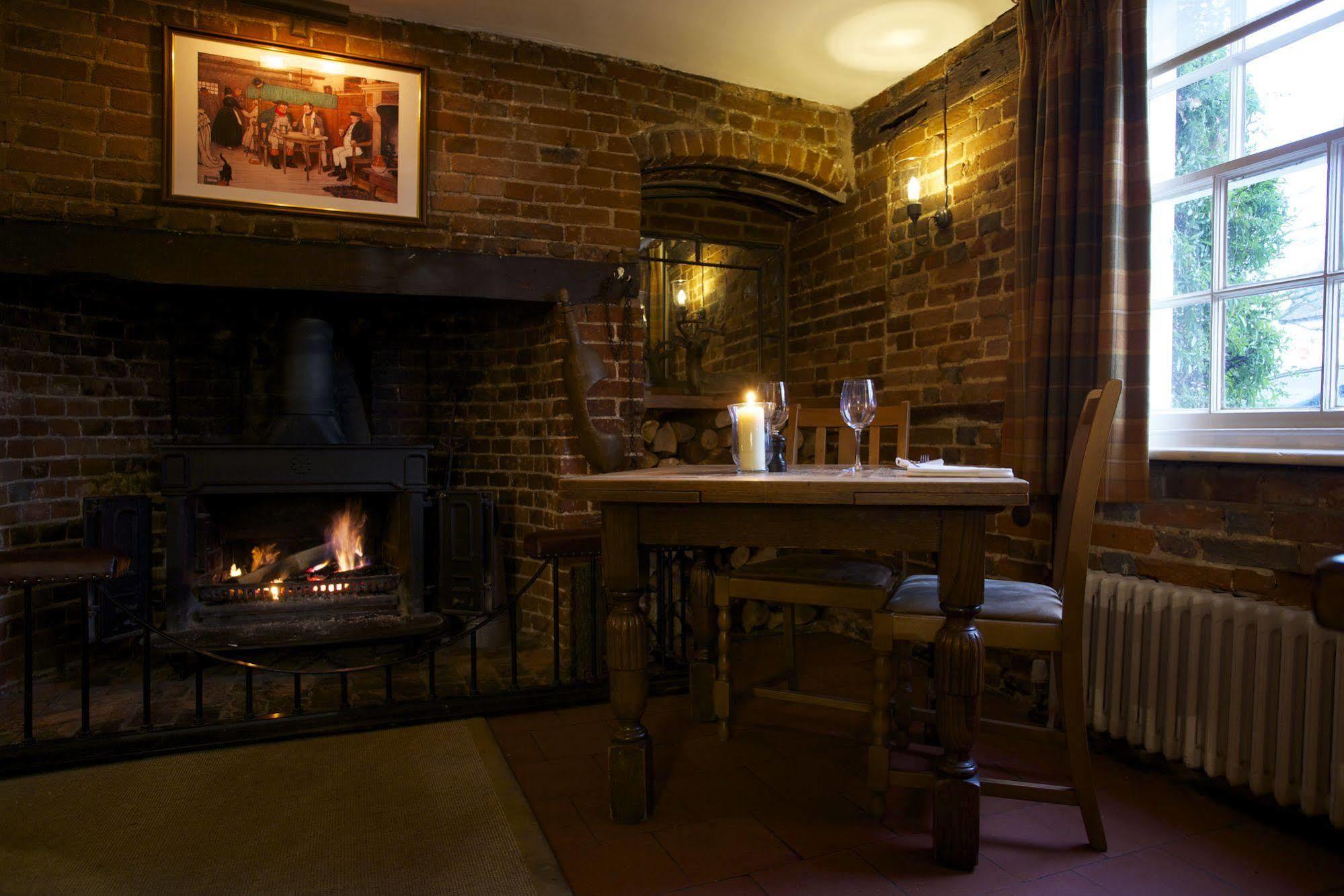 The Royal Oak, Yattendon Frilsham Kültér fotó
