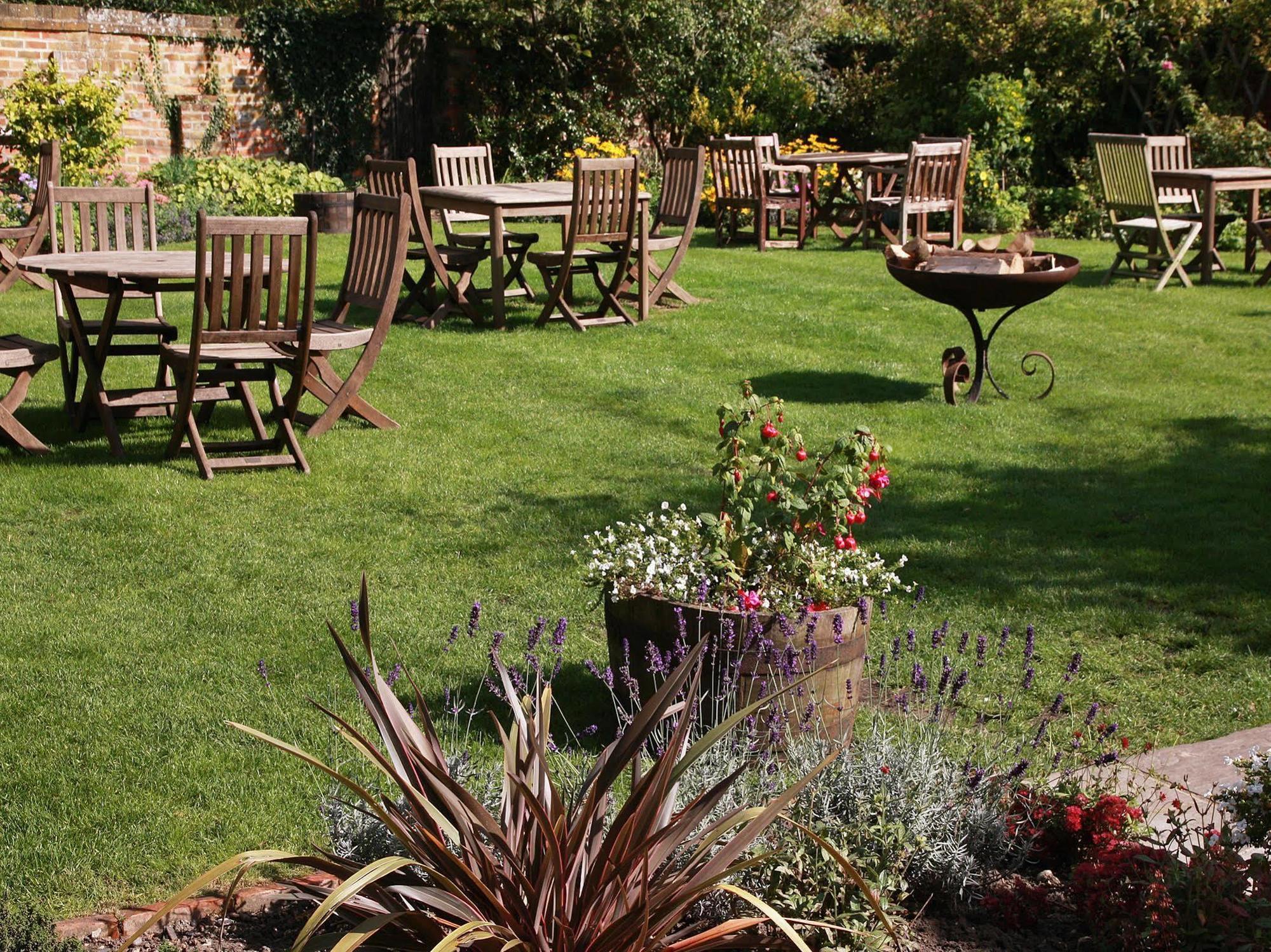 The Royal Oak, Yattendon Frilsham Kültér fotó